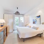 Isabelle L' Escala